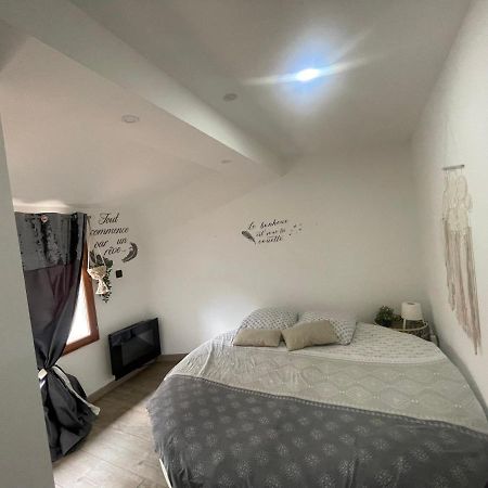 Love'Room Trèbes Eksteriør billede
